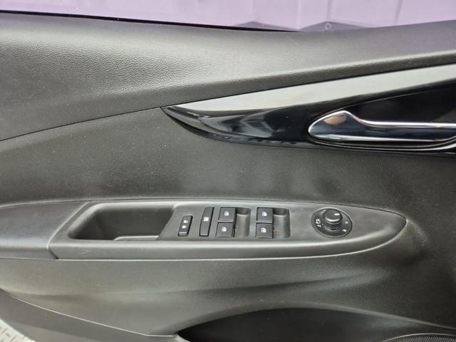 6061000668R16.jpg