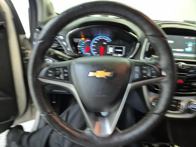 6061500467R9.jpg