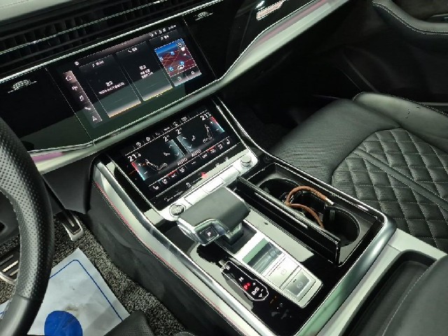 6071000559R10.jpg