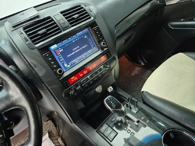 6071000146R10.jpg