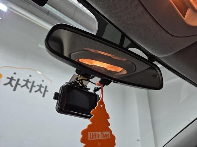 6061000670R15.jpg