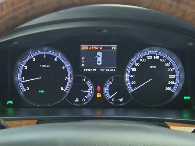 5111501831R6.jpg