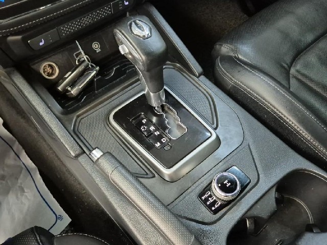 6091001760R8.jpg