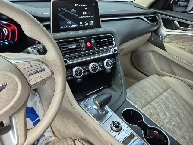 6051501164R10.jpg