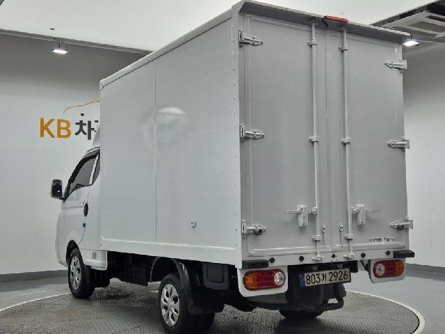 6071000970R2.jpg