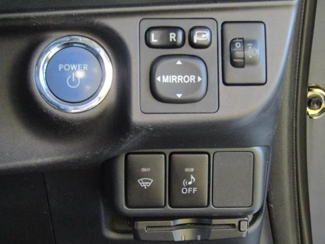 0530123A30261005W01218.jpg