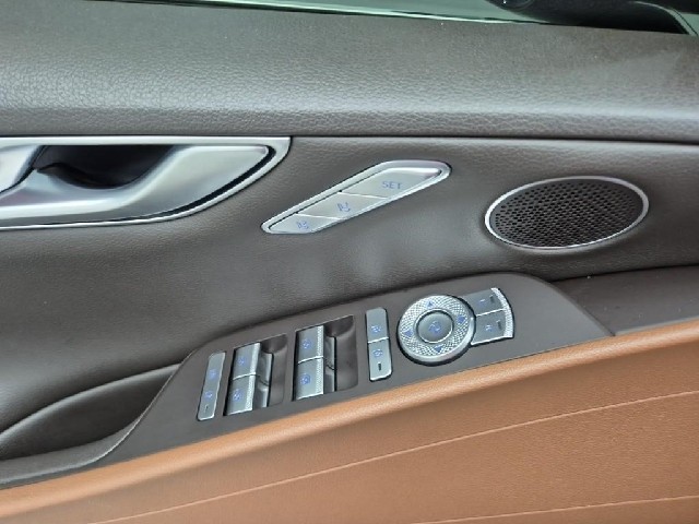 6071002498R18.jpg