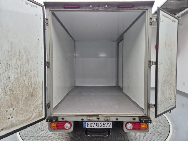 6011000369R15.jpg