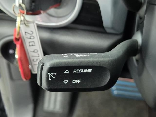 6071000447R16.jpg