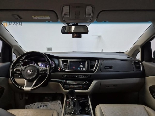 6061501574R7.jpg
