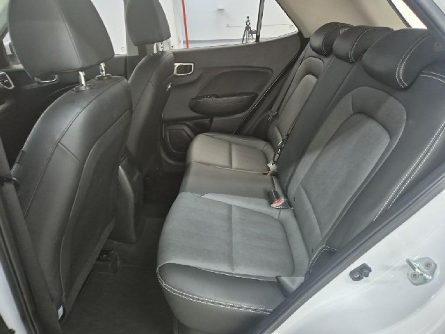 6071000760R12.jpg