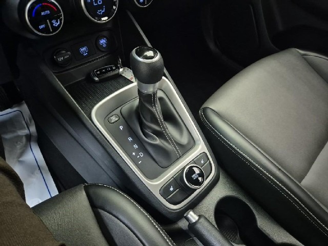 6071000760R8.jpg