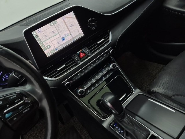6071000159R10.jpg