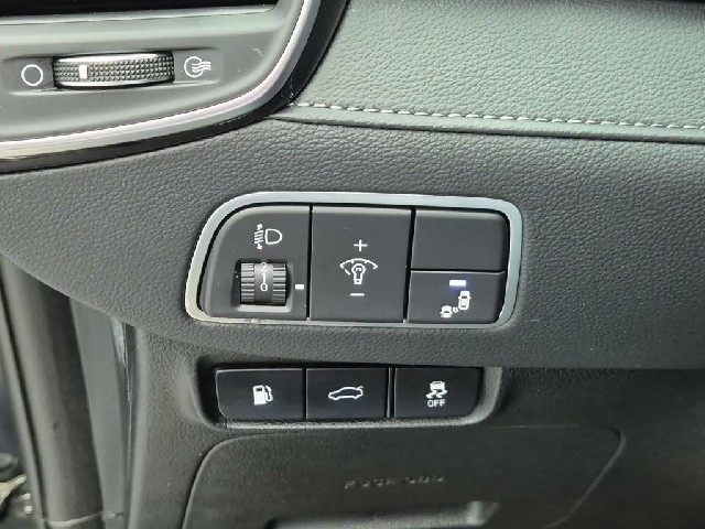 6071000159R18.jpg