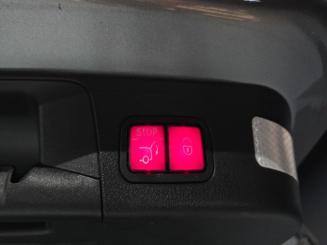 c882ddec39297102bf184a52ab5e8559.jpeg