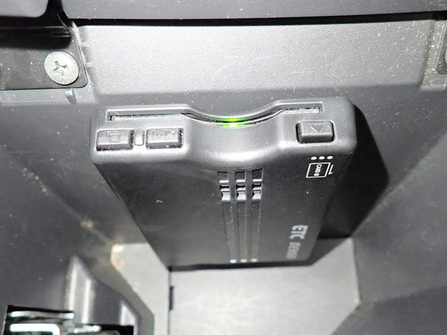 0203825A30261005W00105.jpg