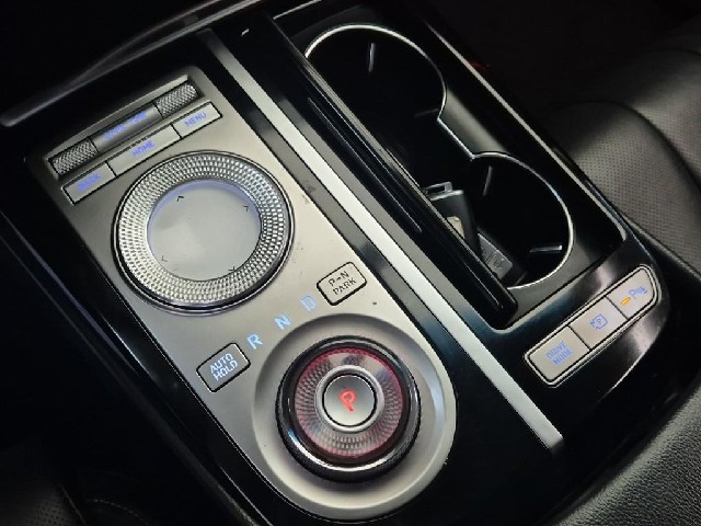 6051500251R8.jpg