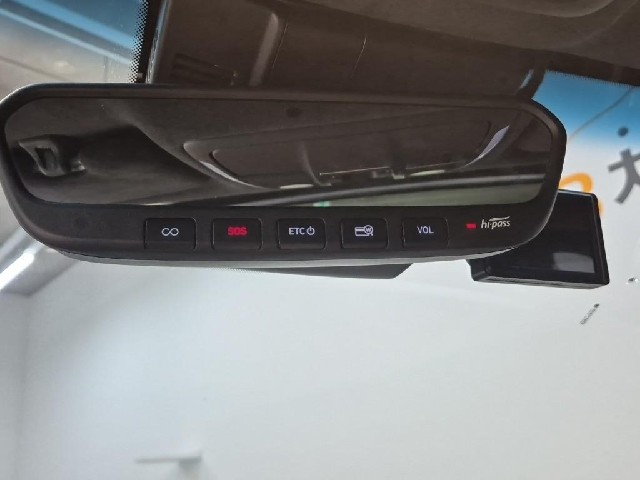 6051500574R18.jpg