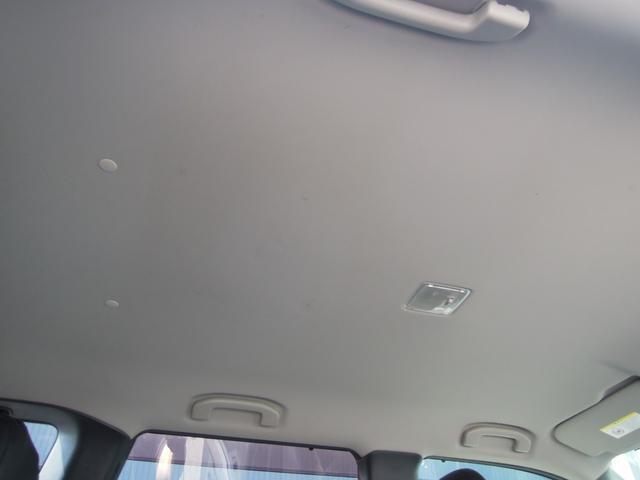 0402885A30250930W00111.jpg