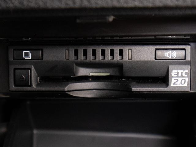 0507858A30261013W00316.jpg