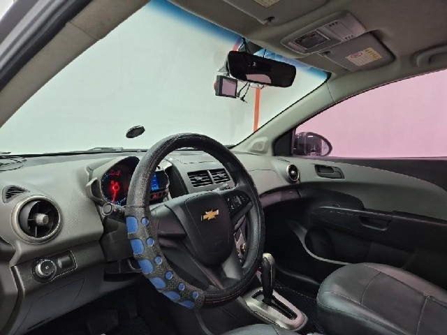 6091000718R7.jpg