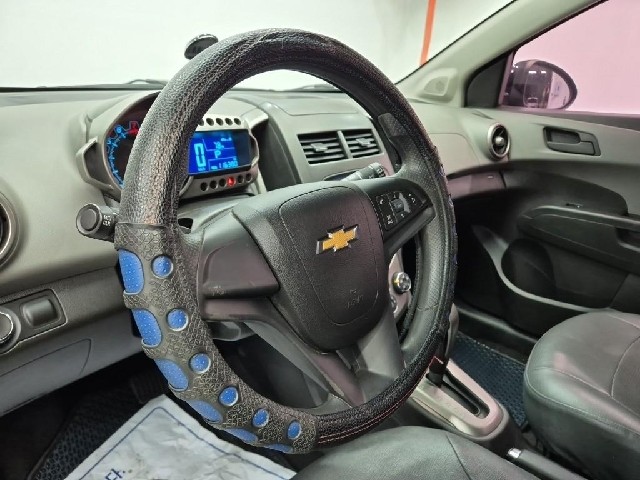 6091000718R9.jpg