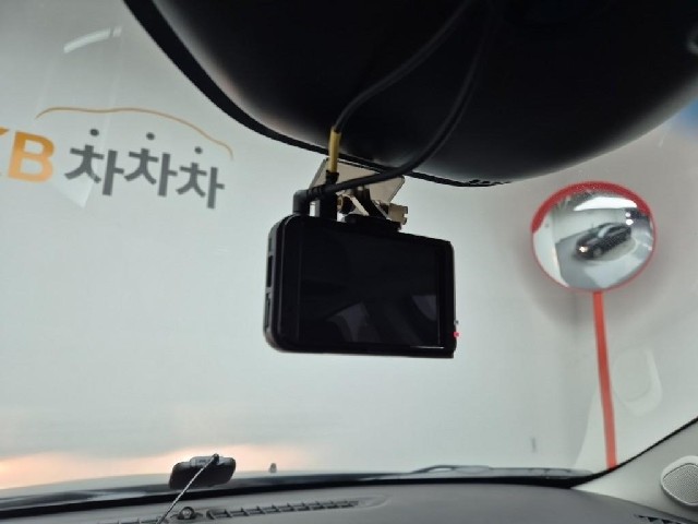 5101501864R17.jpg