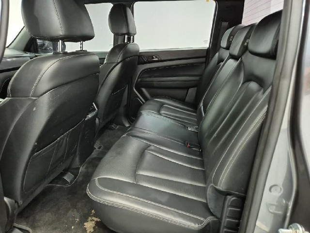5071000243R12.jpg