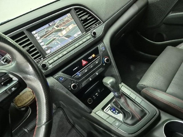 6081502015R10.jpg