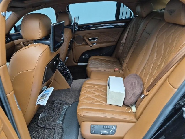 6091500683R12.jpg