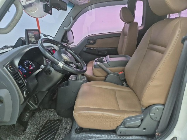 6091500894R10.jpg