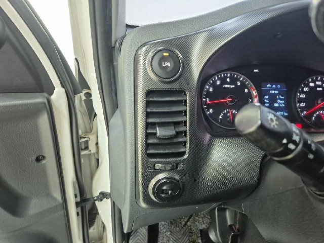6091500894R17.jpg
