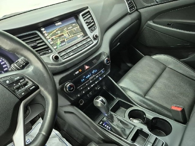 6091001474R10.jpg