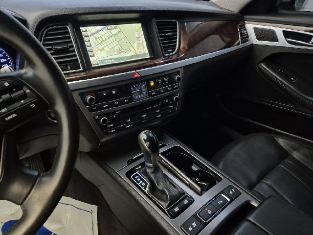 5121500855R10.jpg