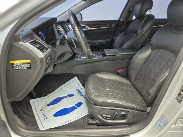 5121500855R11.jpg