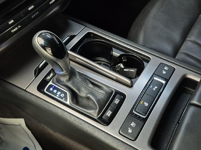 5121500855R8.jpg