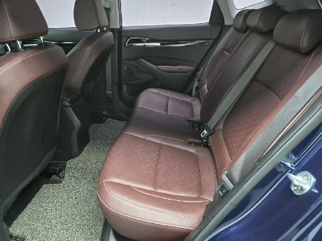 5121000965R12.jpg