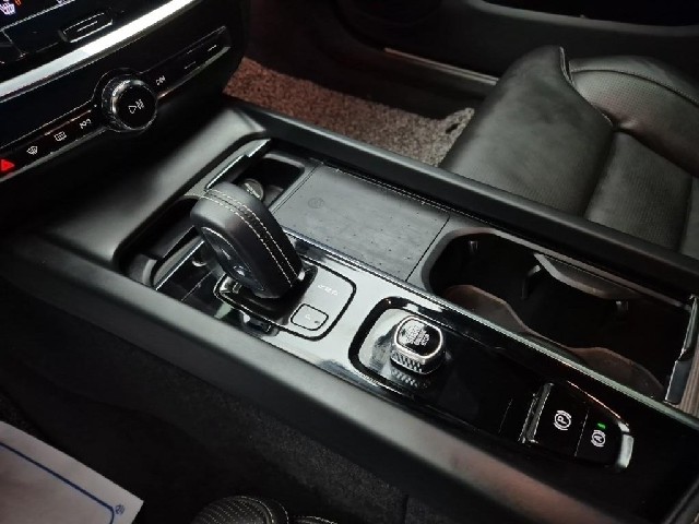 5121001319R8.jpg