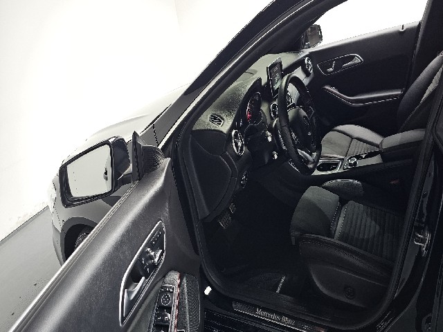 5cf8a3769f76756c420603ee2aae1de4.jpeg