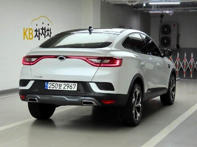 c211eceb5c6d76381565b8ea56676620.jpeg