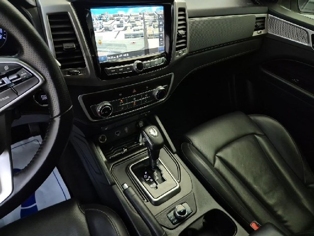 6081502057R10.jpg