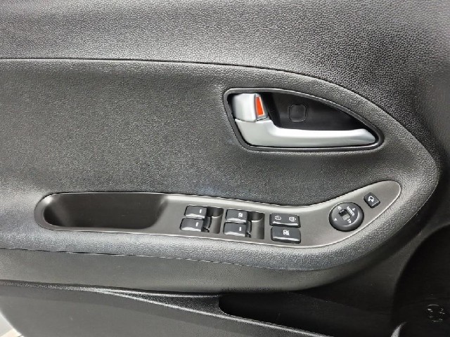 5111000135R15.jpg