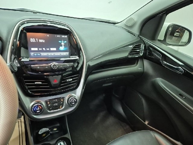 6091000867R10.jpg
