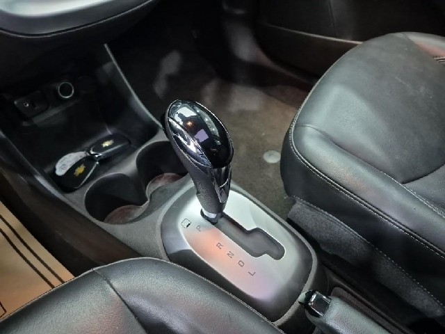 6091000867R8.jpg