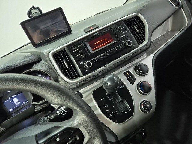 6081002451R10.jpg