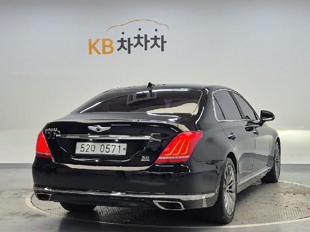 6081501812R3.jpg