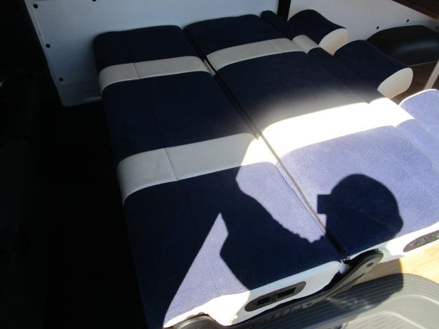 0400797A30261002W00114.jpg