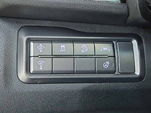 6091500982R17.jpg