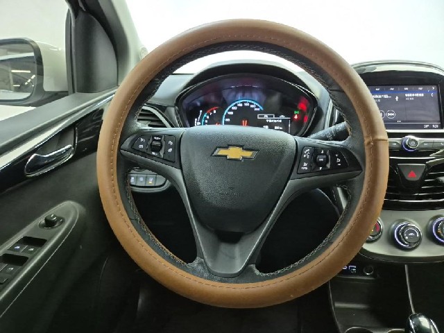 6091500851R9.jpg