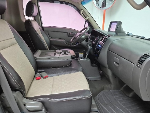 6041000866R12.jpg